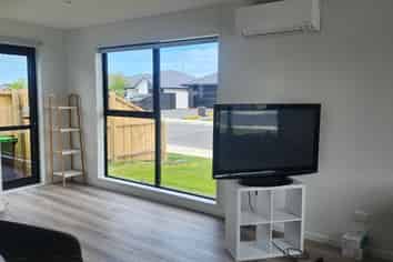 46A Crossley Avenue, Woodend