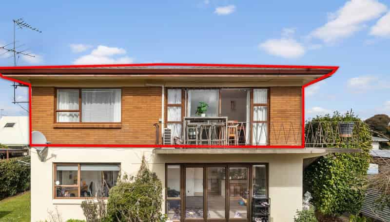 1142 New North Road, Mount Albert