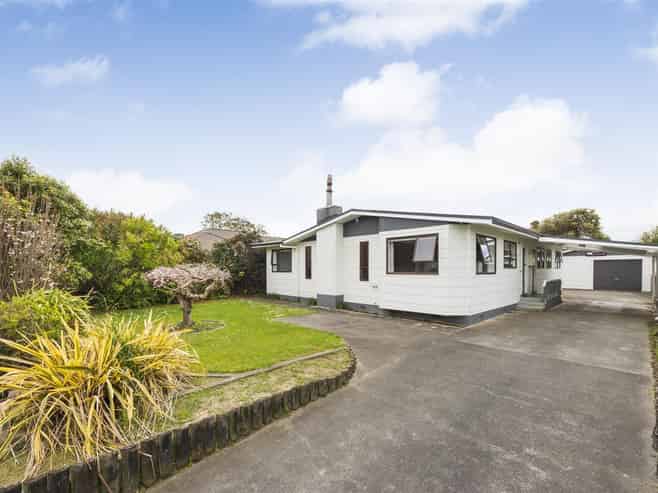  6 Oldfield Place, Bulls
