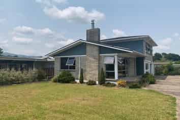 61 Station Road, Paeroa