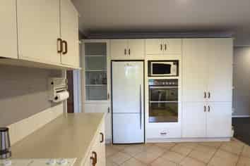 3 Commodore Avenue, Flagstaff