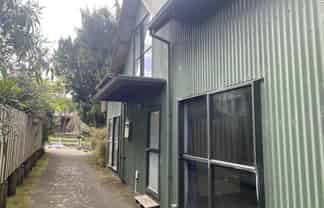 7A  Alva Street, Dunedin Central