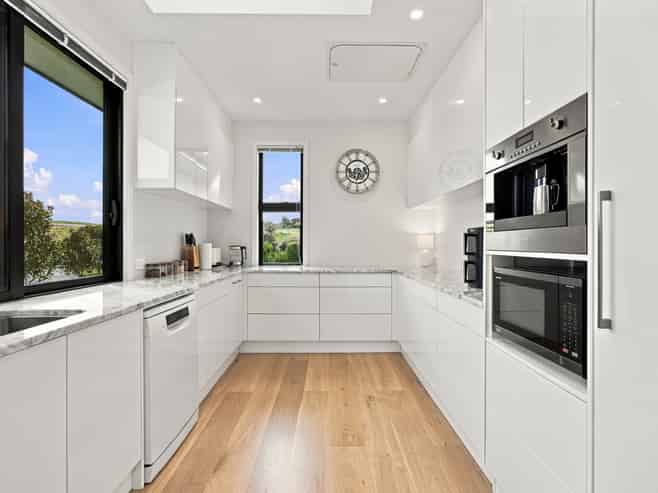 30 Suzanna Lane, Ramarama