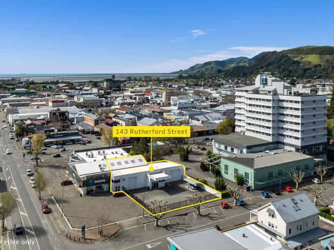 Central Nelson Warehouse with Fenced Yard