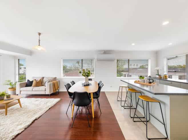 2/134 Taylors Road, Mount Albert