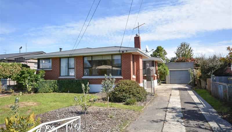 25 Stirling Crescent, Mosgiel