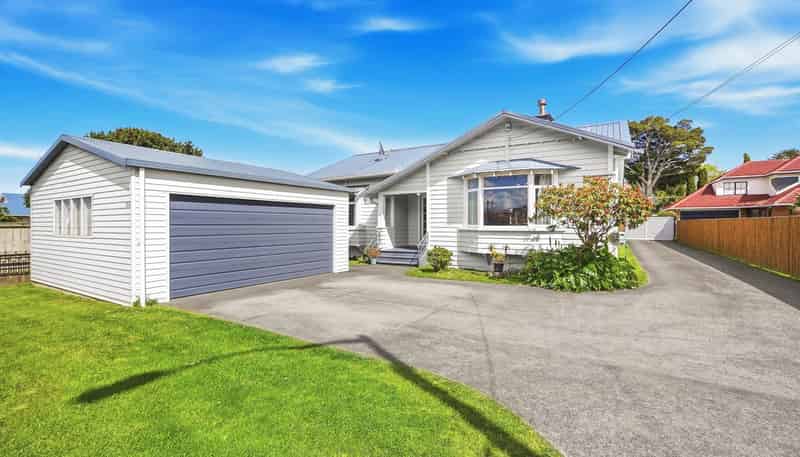 33 Pah Road, Epsom