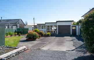 265 Clifton Road, Te Awanga