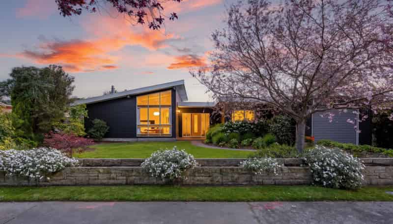 18 Ngarimu Crescent, Taradale