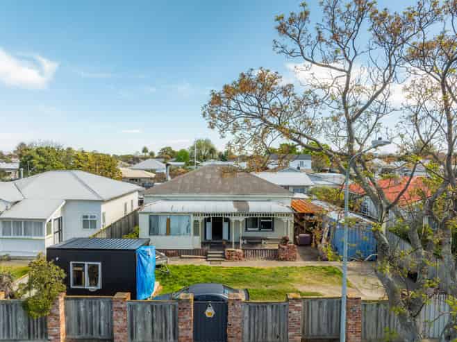 70 McDonald Street, Napier South