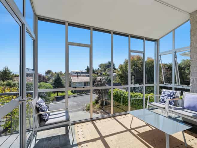 9 Middlebank Drive, Richmond