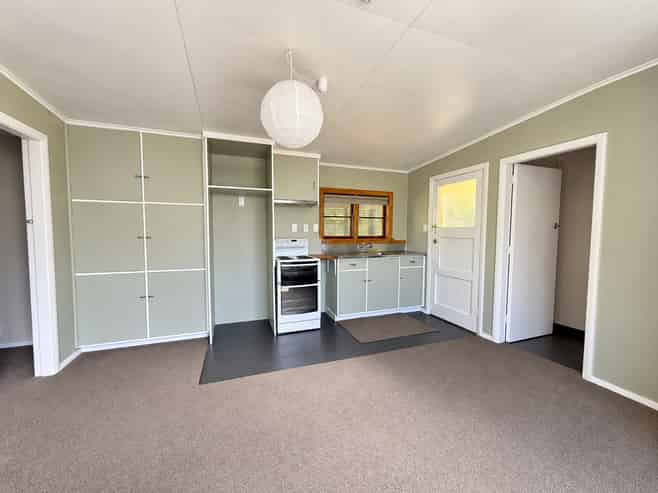 27 Main Road, Havelock