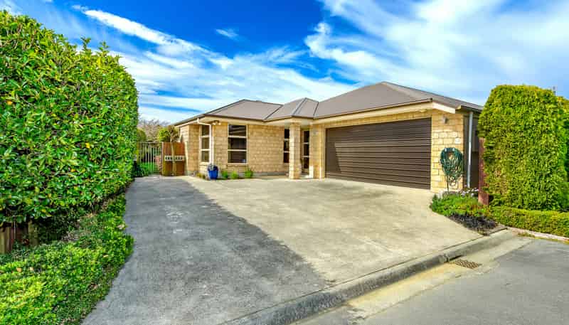 12 Micron Close, Templeton