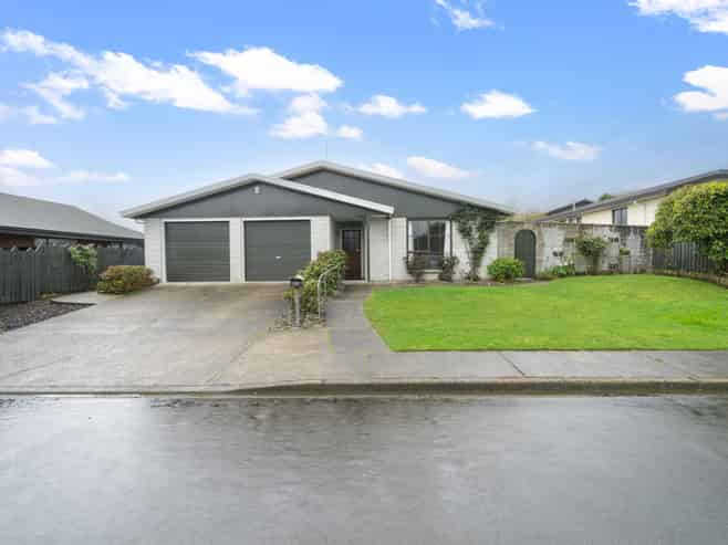 98 Kildare Mews, Waikiwi