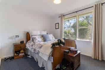 121 Oreil Avenue, West Harbour