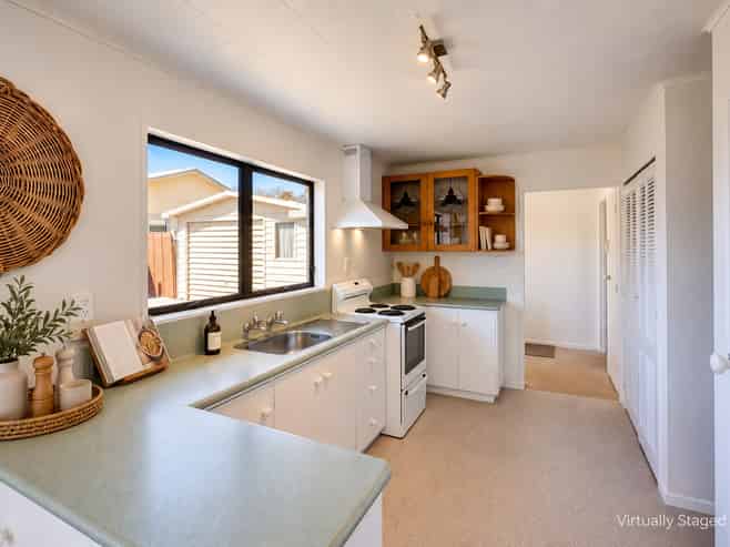 27 McDonald Street, Napier South