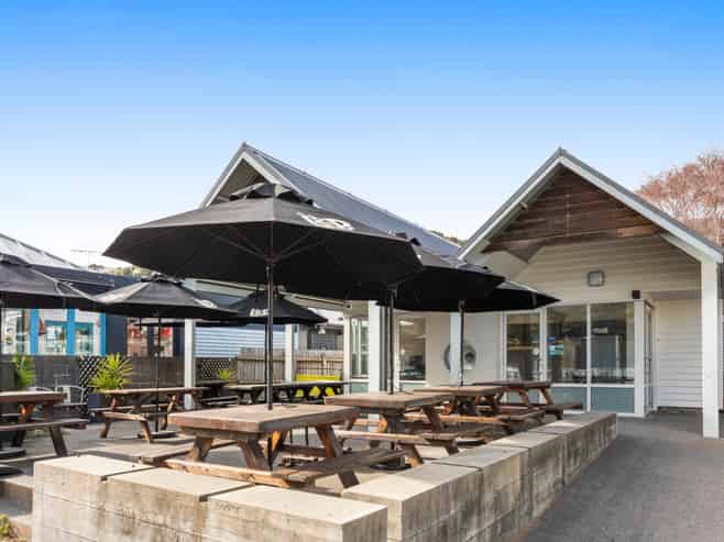 Waterfront Freehold | Prime Akaroa Position