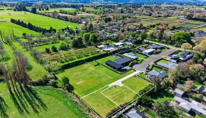 1-3/9 Hewson Lane, Greytown