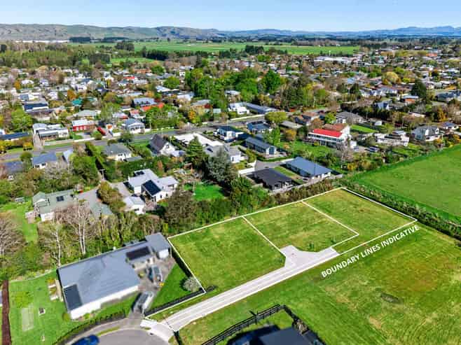 1-3/9 Hewson Lane, Greytown