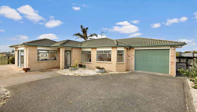 3 Grand Drive, Orewa