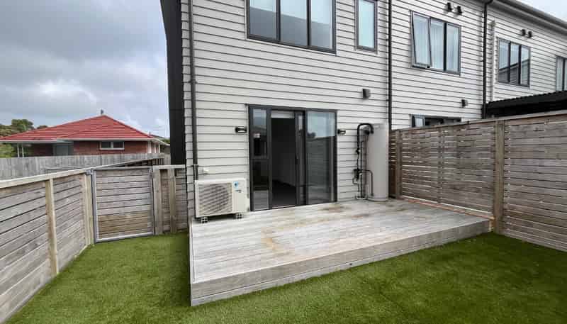 4/504 Don Buck Road, Westgate