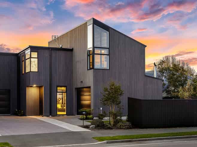 93 Innes Road, Saint Albans