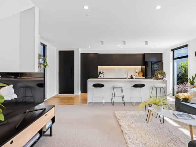 93 Innes Road, Saint Albans