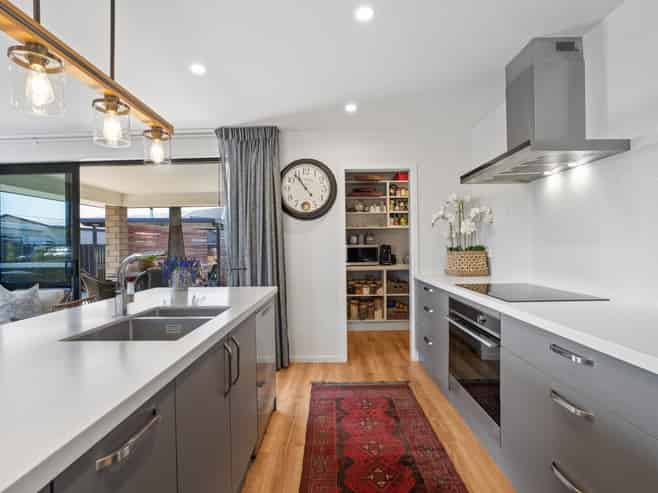 14 Neason Place, Cromwell
