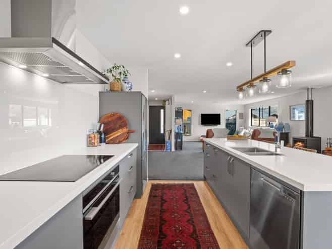 14 Neason Place, Cromwell