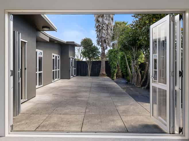 150 Carrington Street, Vogeltown