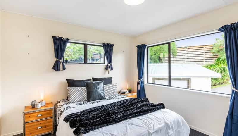 292B Rosetta Road, RAUMATI BEACH