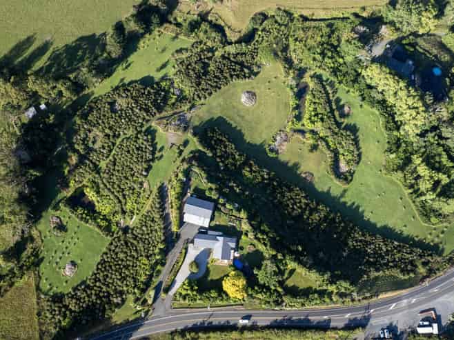 3257 State Highway 23, Raglan