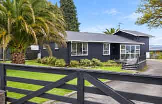 7 Thomas Crescent, Western Heights