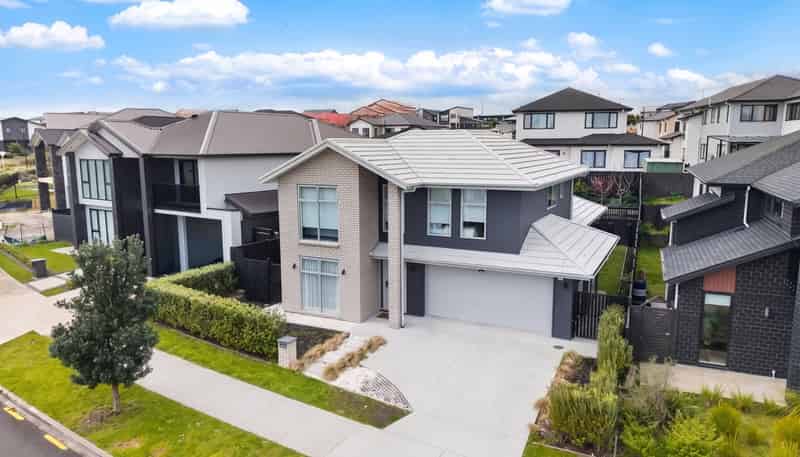 16 Evergreen Parade, Karaka