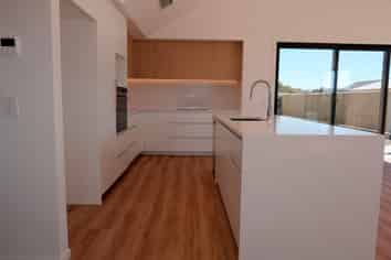 9 Kotuku Ngutupapa Way, Waikanae