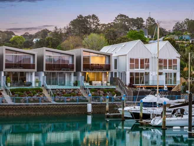 577 Laurie Southwick Parade, Gulf Harbour