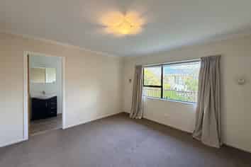 35 Old South Road, Okato
