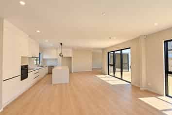 2 Pahekeheke Road, Karaka