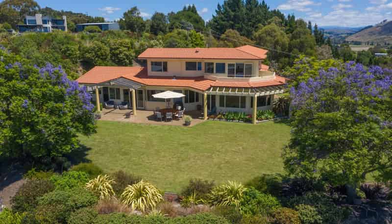 11 Kaimata Road, Bay View