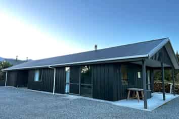 10 Opuka Place, Haast