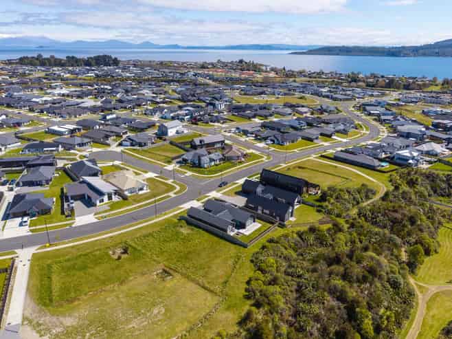 45 Raupo Crescent, Wharewaka