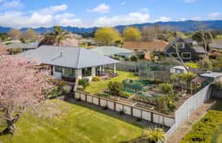 26 Highfields Drive, Katikati