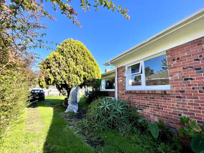 93 Avondale Road, Avondale