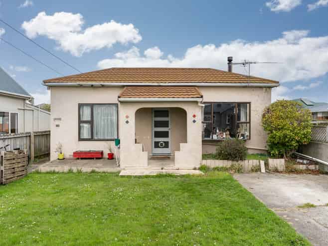 49 Young Street, Saint Kilda