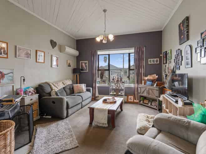 49 Young Street, Saint Kilda