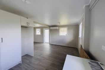 1A  Bruce Street (Downstairs), Whitianga