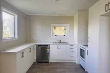 1A  Bruce Street (Downstairs), Whitianga