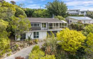 40 Marine Drive, Diamond Harbour