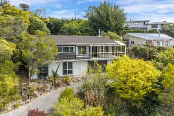 40 Marine Drive, Diamond Harbour