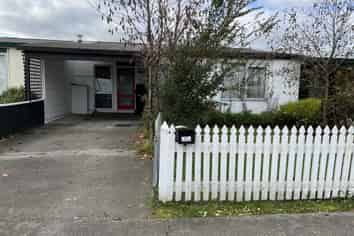 79 Botanical Road, Takaro